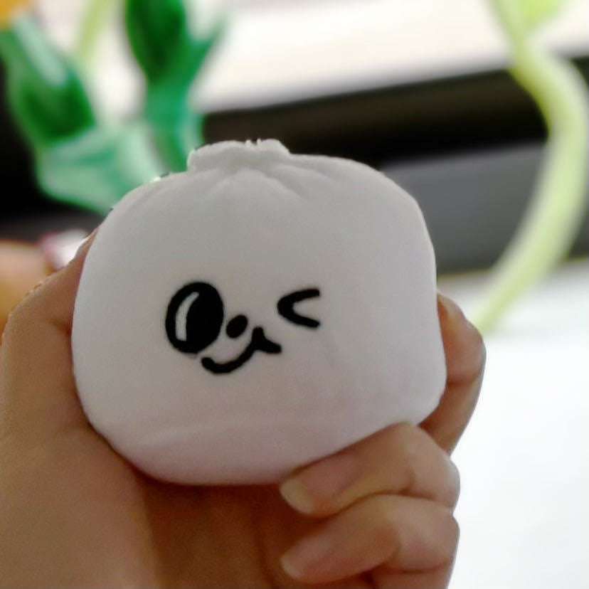Pet Plush Bun Sound Biting Small Steamed Bun Durable Slow Feeding Hide Food Intelligent Sniffing