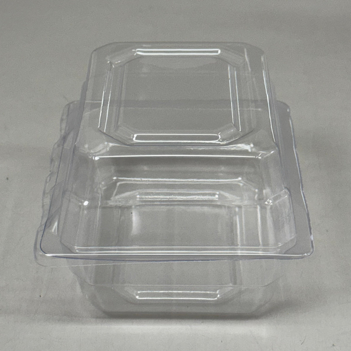Boutonniere & Corsage Clear Plastic Box (50 Count) 4" x 3" x 3"