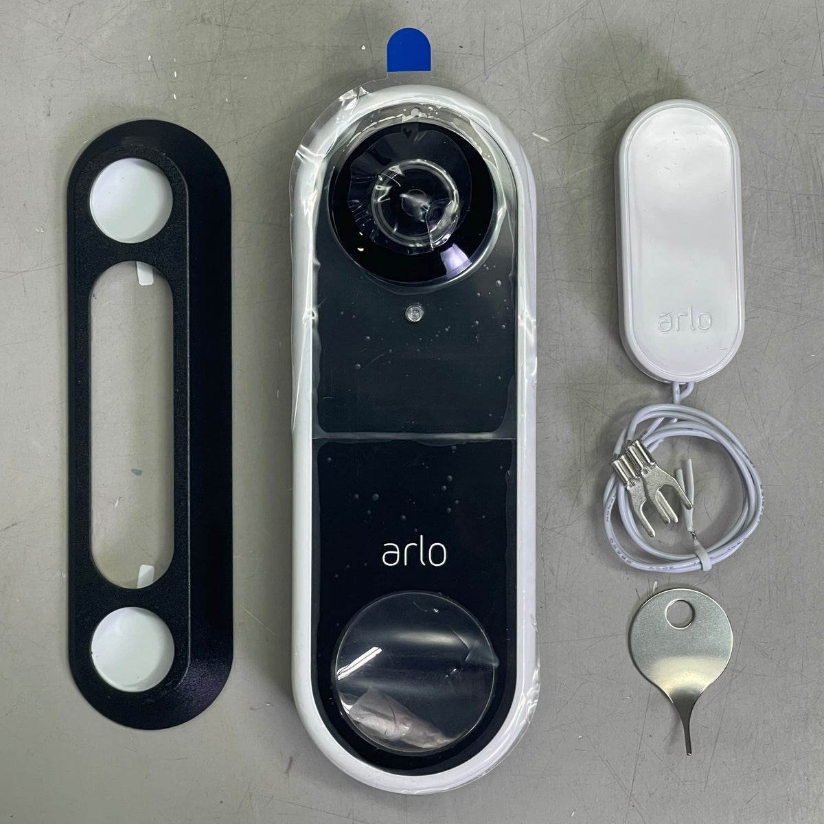 ARLO Wired Video Doorbell w/ Night Vision 180° FOV White AVD1001W-100NAS (Pre-Owned)