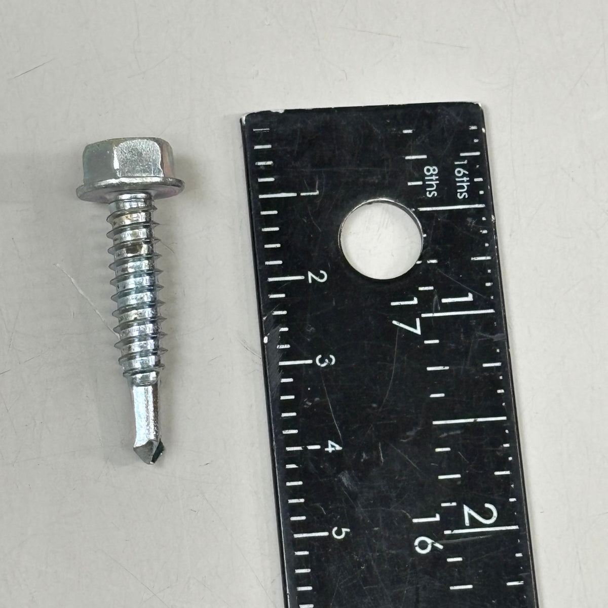 DEWALT (500 PK) Self-Drilling Screws 5/8"Hex Washer 1/4"-14x1-1/4" DFSEDB955-050