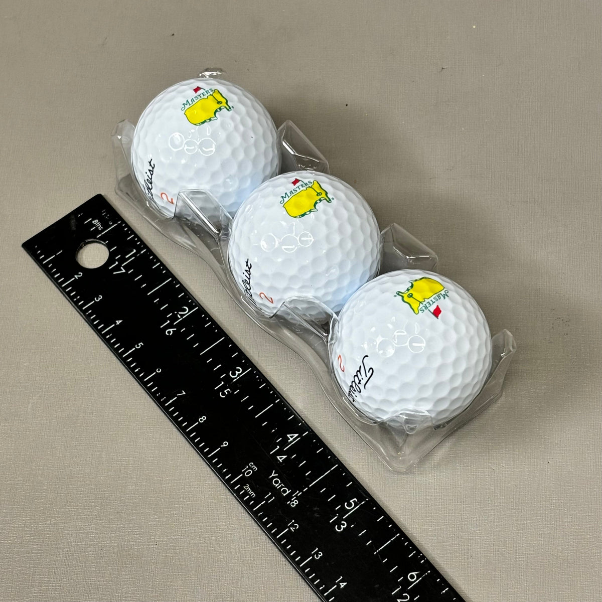 VELOCITY (3 Pack) 2024 Masters Tournament Golf Balls Titleist Velocity 211654