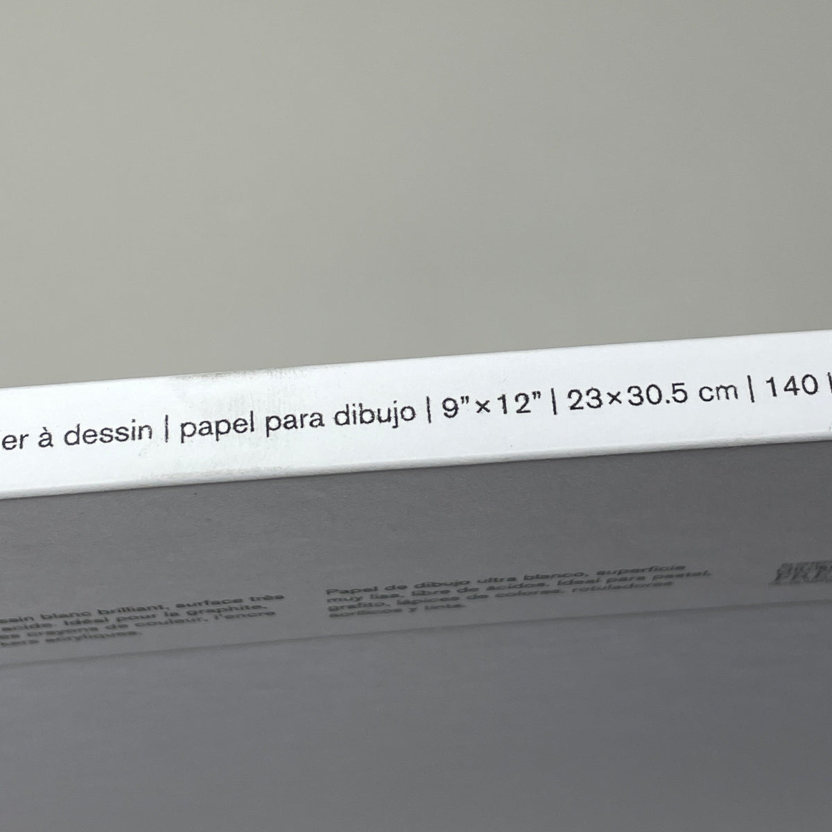 FABRIANO White White Drawing Pad 9"x12" 20 Sheets GSM: 300 65600287