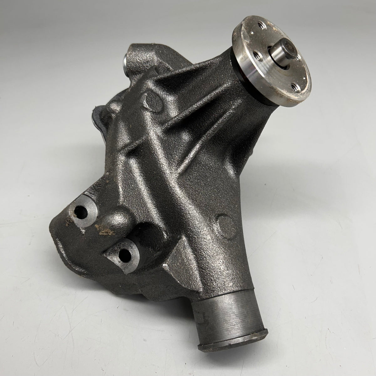 CARQUEST Engine Cooling Water Pump T3114 (New Other)