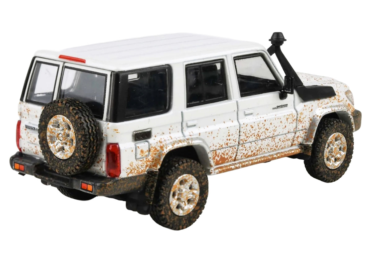 2014 Toyota Land Cruiser 76 White (Dirty Off Road Effect) 1/64 Diecast Model Car by Paragon Models