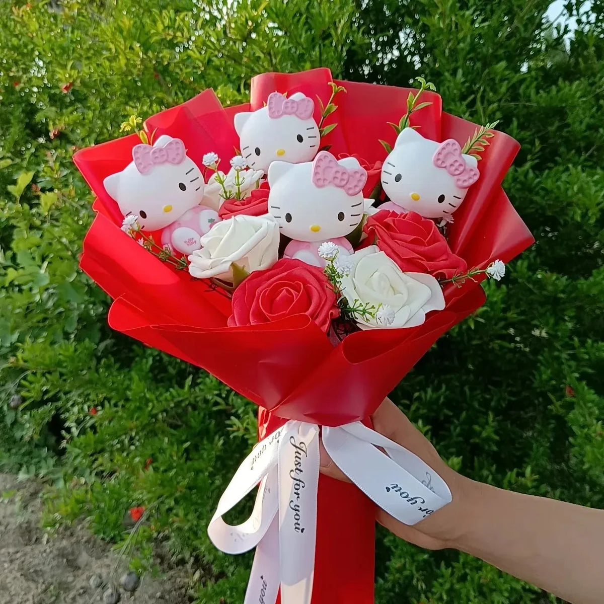 Plush Flower Bouquet with Rose Design