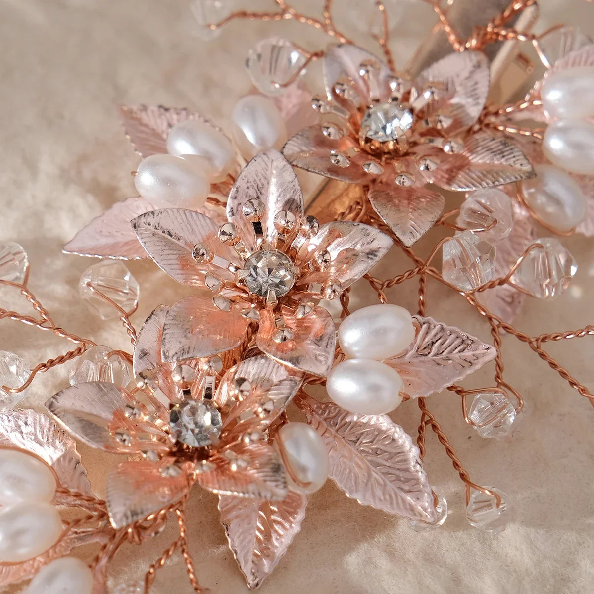Pearl Flower Bridal Hair Comb for Women
