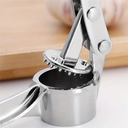 Garlic Press Crusher Mincer Kitchen Stainless Steel Garlic Smasher Squeezer Manual Press Grinding Tool Kitchen Accessories