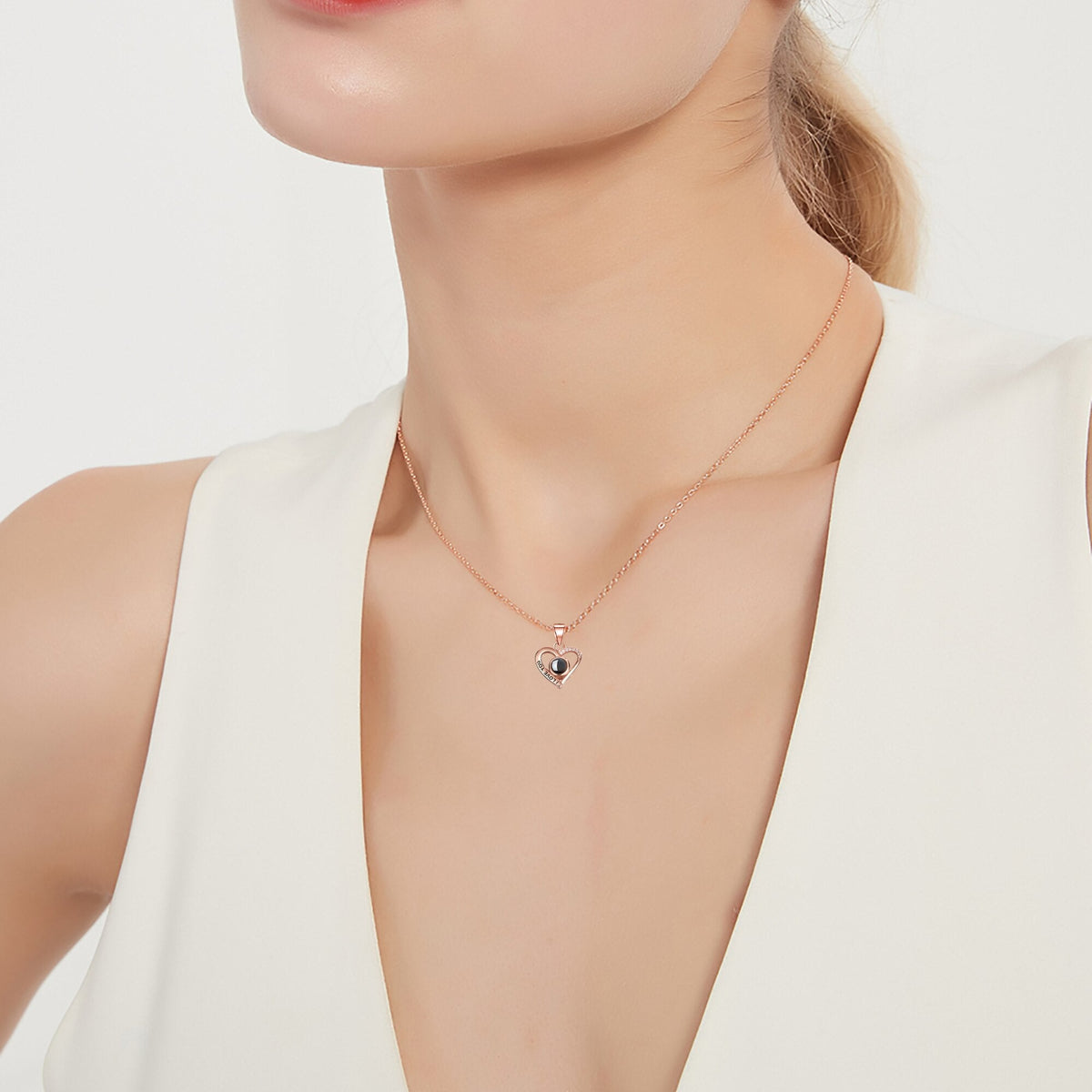 Love projection necklace with customizable photos Pendant Necklace