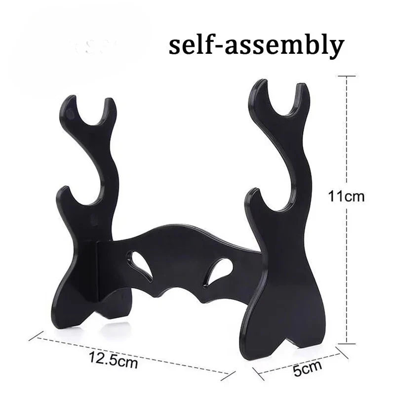 Sakura Karambit Toy – Cosplay Prop & Decorative Claw Model