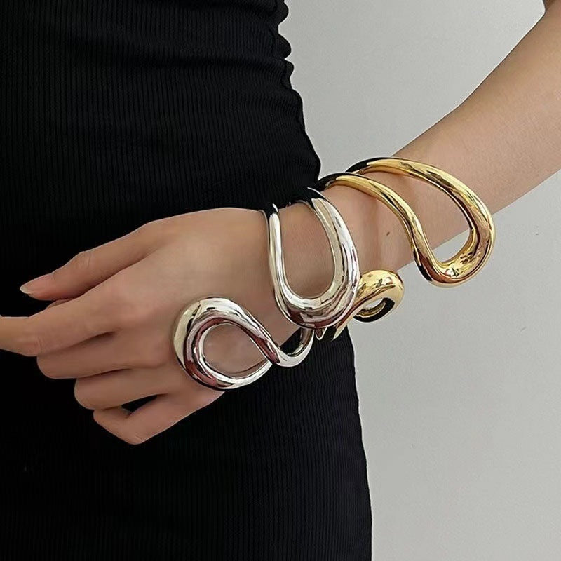 Streamlined Geometry Metal Bracelet for Women