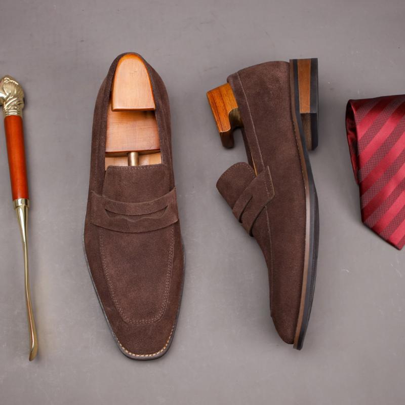 Men's Casual Versatile Solid Color British Loafers