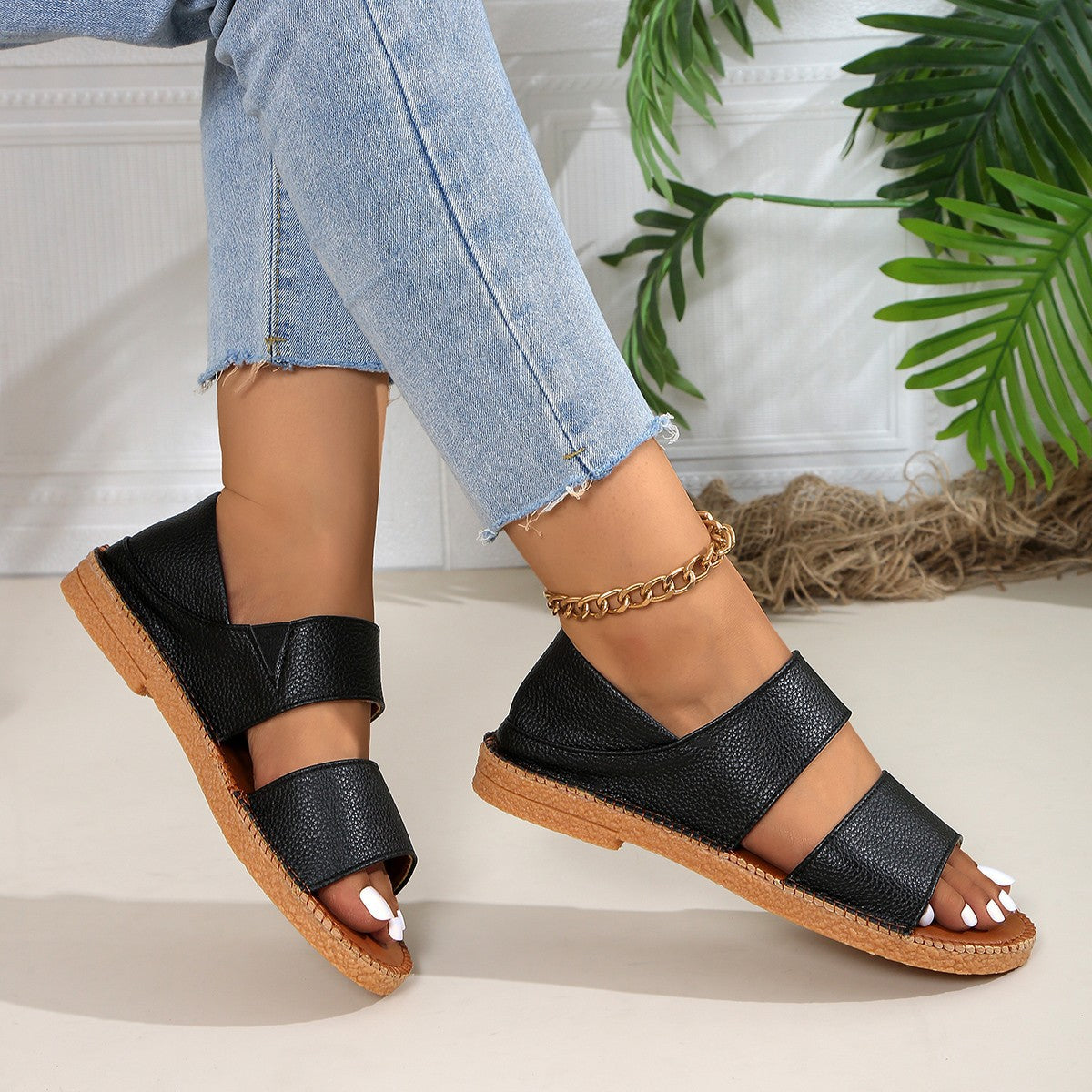 New Fairy-style Flat Soft Soled Sandals