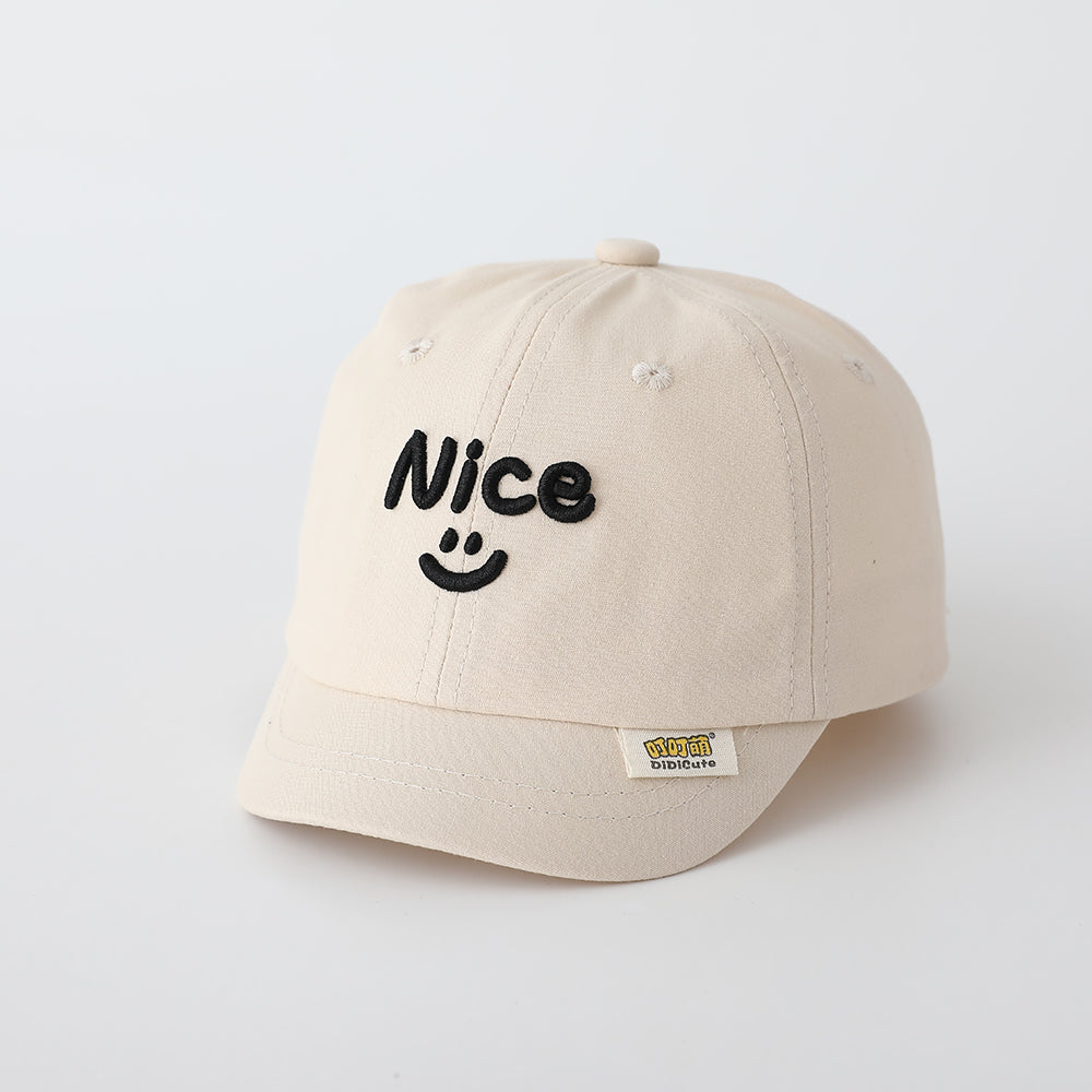 Children's Solid-color English Smiling Face Embroidered Adjustable Fashionable And Simple Short-brimmed Baseball Cap Suitable For Daily Outings And Entertainment