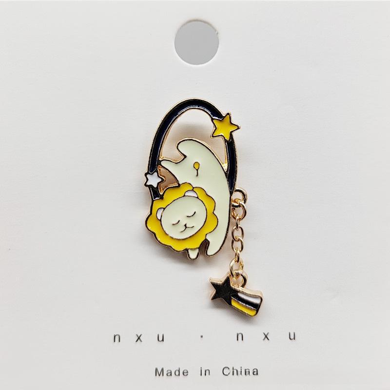 Creative And Adorable Brooches In Various Designs Featuring Animals, Flowers, And Fruits