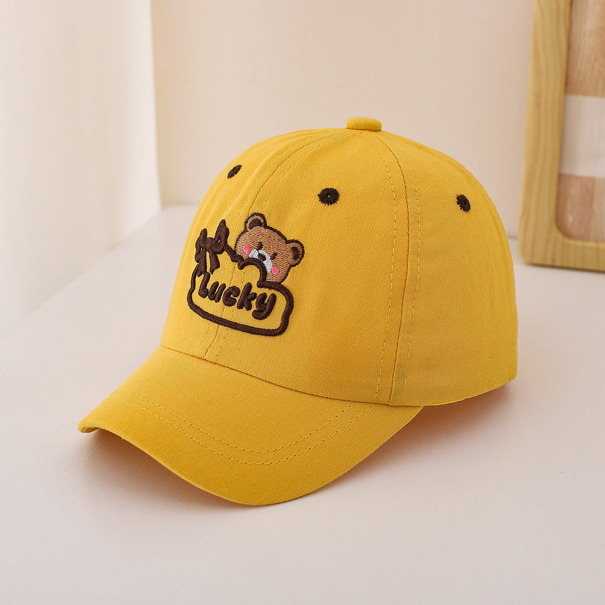 Children's Single-color Cute Little Bear Bow Tie Embroidered Adjustable Simple Casual Baseball Cap Suitable For Travel And Sports