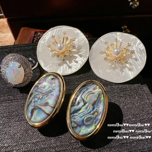 Cube Sugar Gem Real Hemp Gray Pearl Earrings Abalone Fritillary