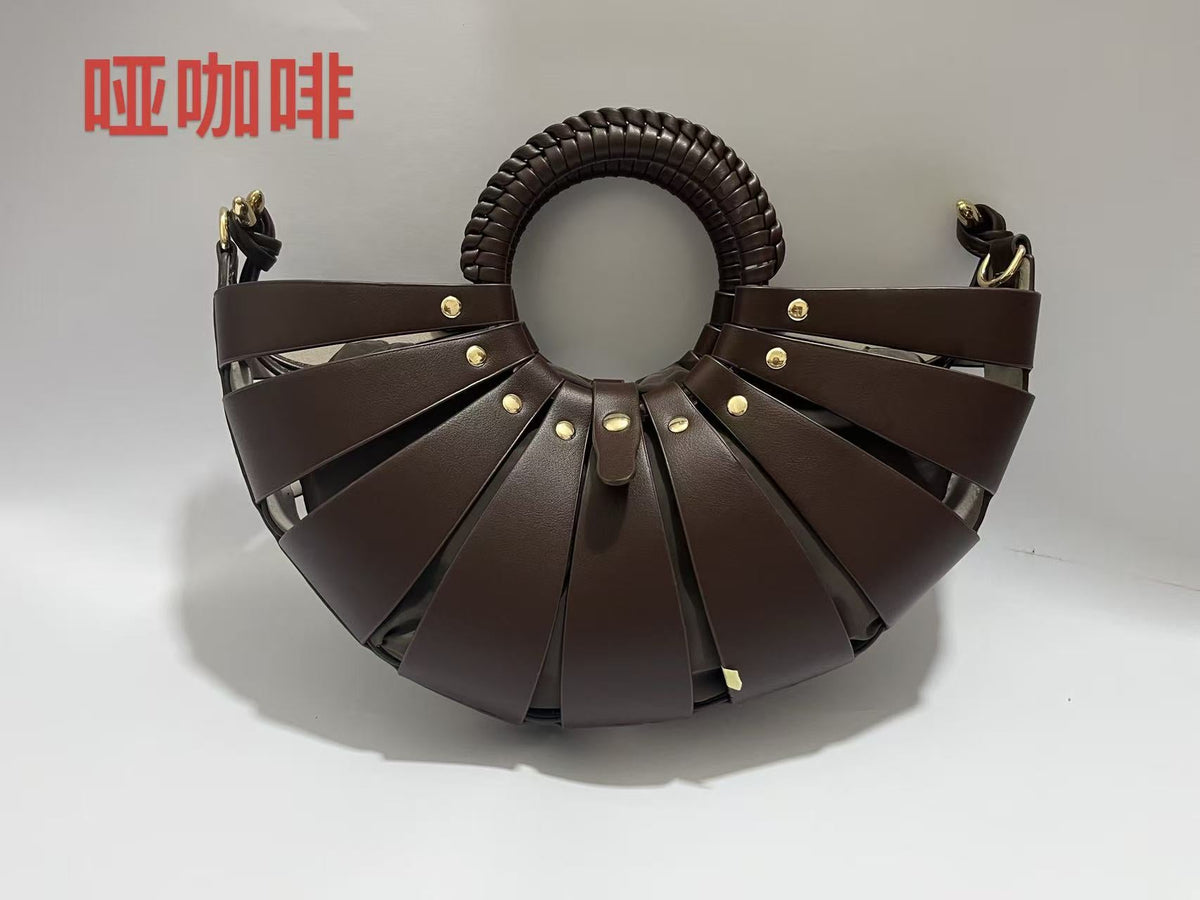 New Niche Hollow-out Inner-pocket Shell Handbag