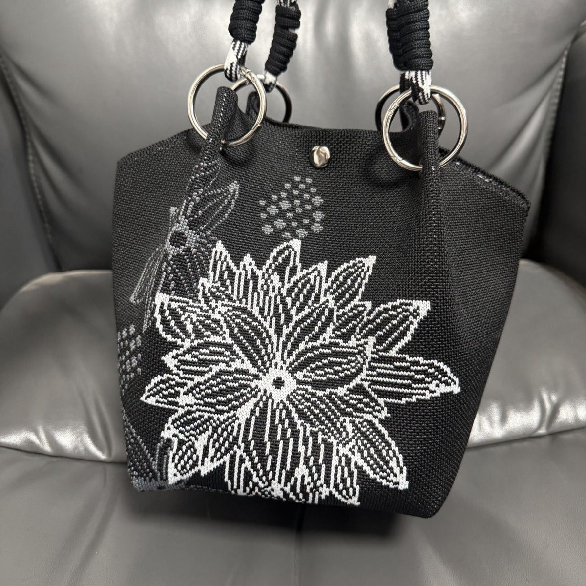 Knitted Tote Bag Commuter-friendly Handbag Simple Style