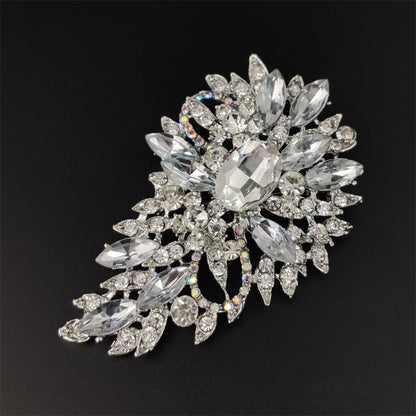 Elegant Water-drop Crystal Brooch