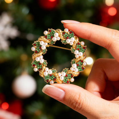 Diamond-encrusted Christmas Wreath Brooch For Clothing