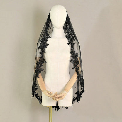 Exquisite Lace Black Veil Pearl Bridal Veil