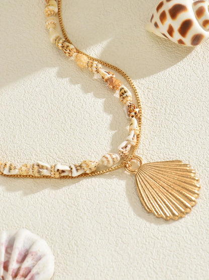 18K Gold-Plated Shell Layered Shell Pendant Necklace
