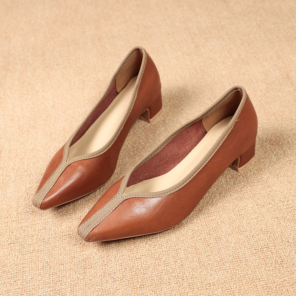 Vintage Style 2026 Spring Autumn Casual Retro Block Heel Pointed Toe Women Pumps Full Leather Low Cut Office Mid Heel Shoes