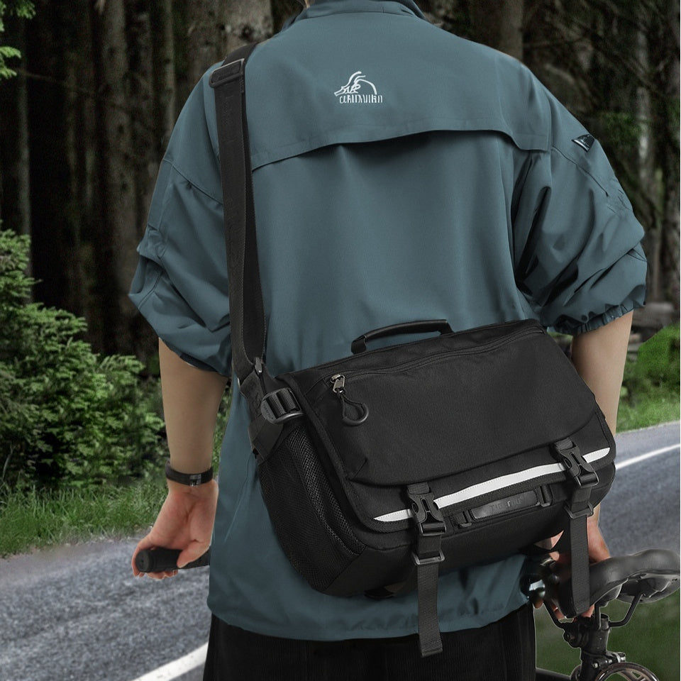 Men's One-shoulder Crossbody Functional Chest Bag