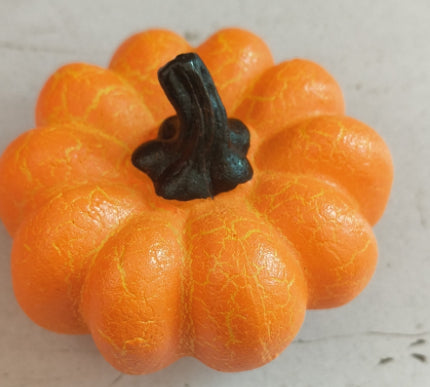 New Halloween Pumpkin Lantern Simulation Pumpkin LED Candle Lamp Resin Luminous Pumpkin