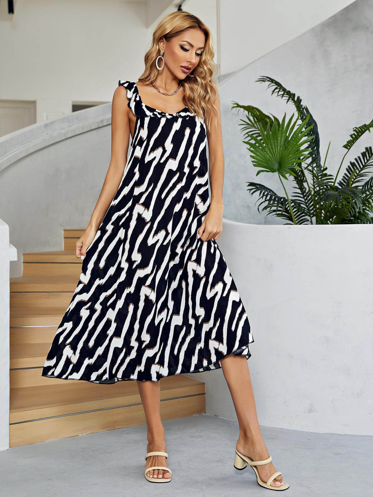 Chic Two-Tone Low Back Midi Dress with Ruffle Neckline