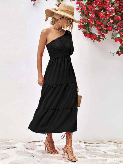 Chic Smocked One-Shoulder Midi Dress for Elegant Style
