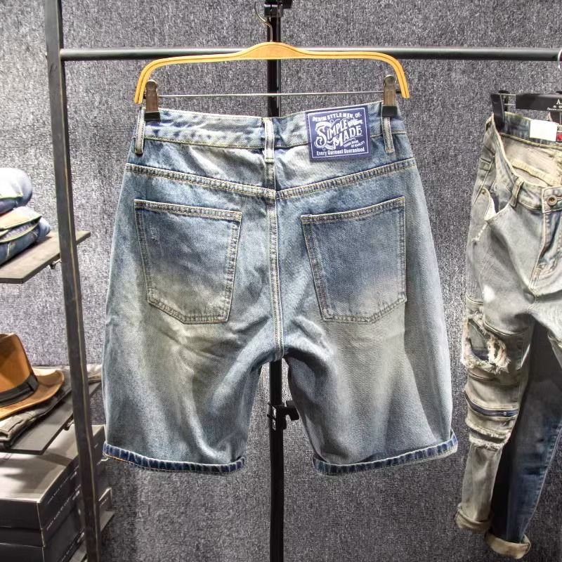 Embroidered Patch Ripped Denim Shorts For Men