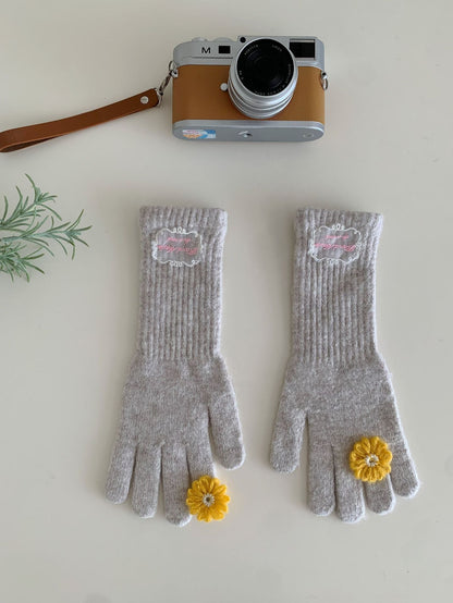 Women's Winter Lace Flower Knitted Gloves
