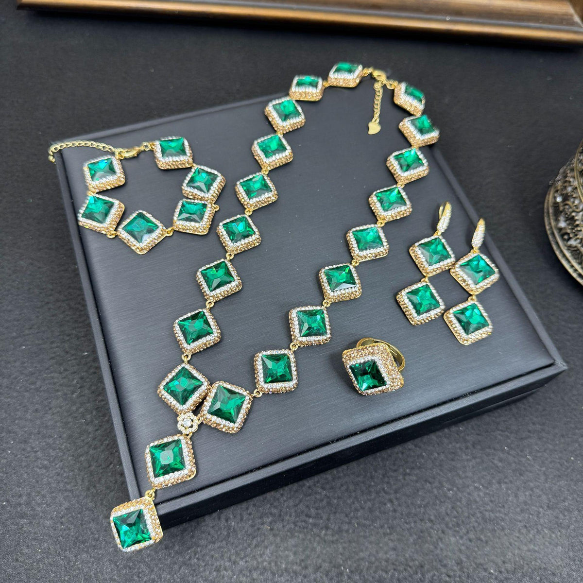 Women's Crystal Full Diamond Jewelry Set