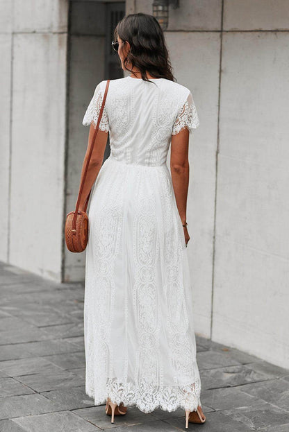 Scalloped Trim Lace Plunge Dress for Elegant Occasions