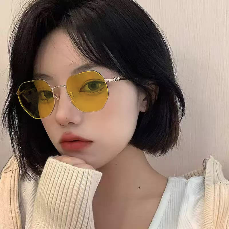 Blue Light Blocking Glare Resistant Night Vision Glasses Frame Trendy Plain Face Design