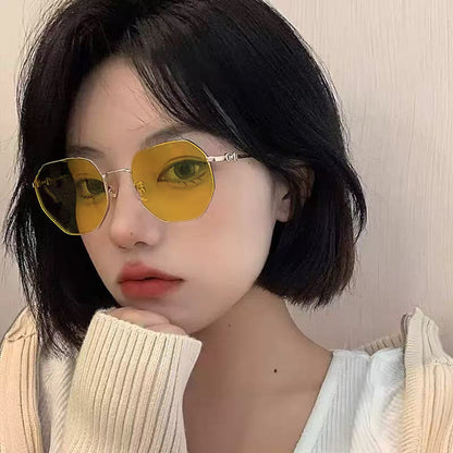 Blue Light Blocking Glare Resistant Night Vision Glasses Frame Trendy Plain Face Design