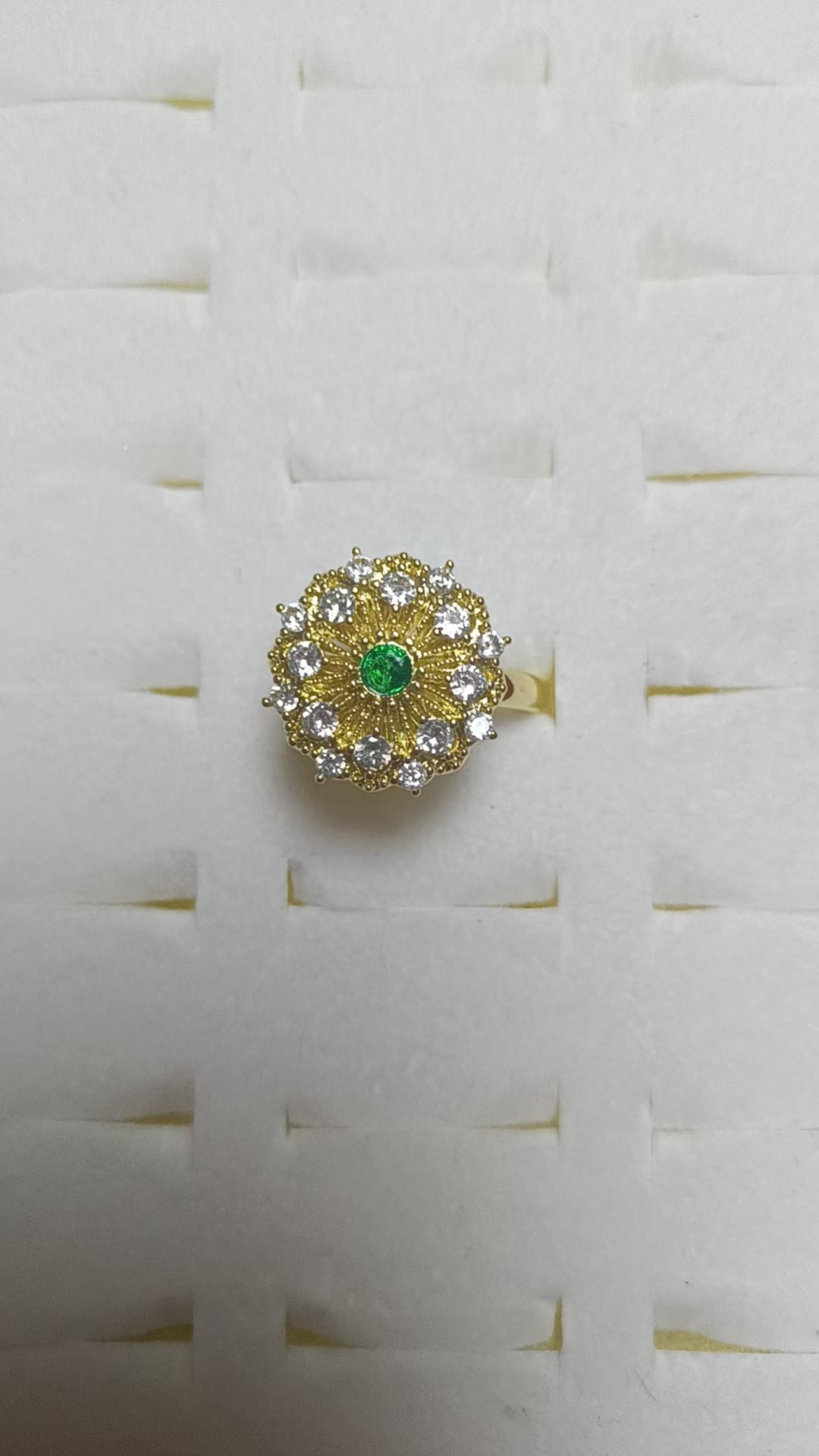 Ring