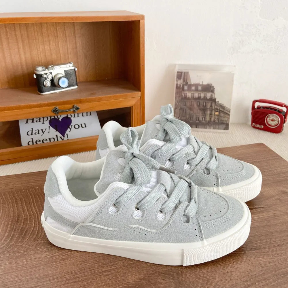 Contrast Lace Up Round Toe Flats Sneakers