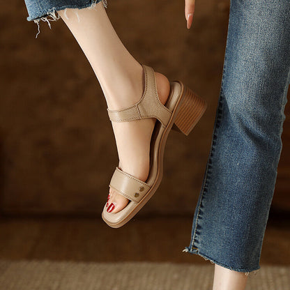 Womens Roman Sandals With A Single Strap And Soft Leather