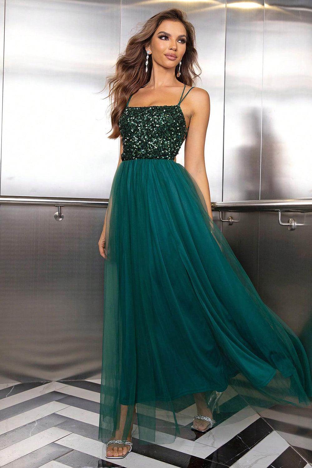 Lace-Up Backless Mesh Dress for Elegant Evening Wear