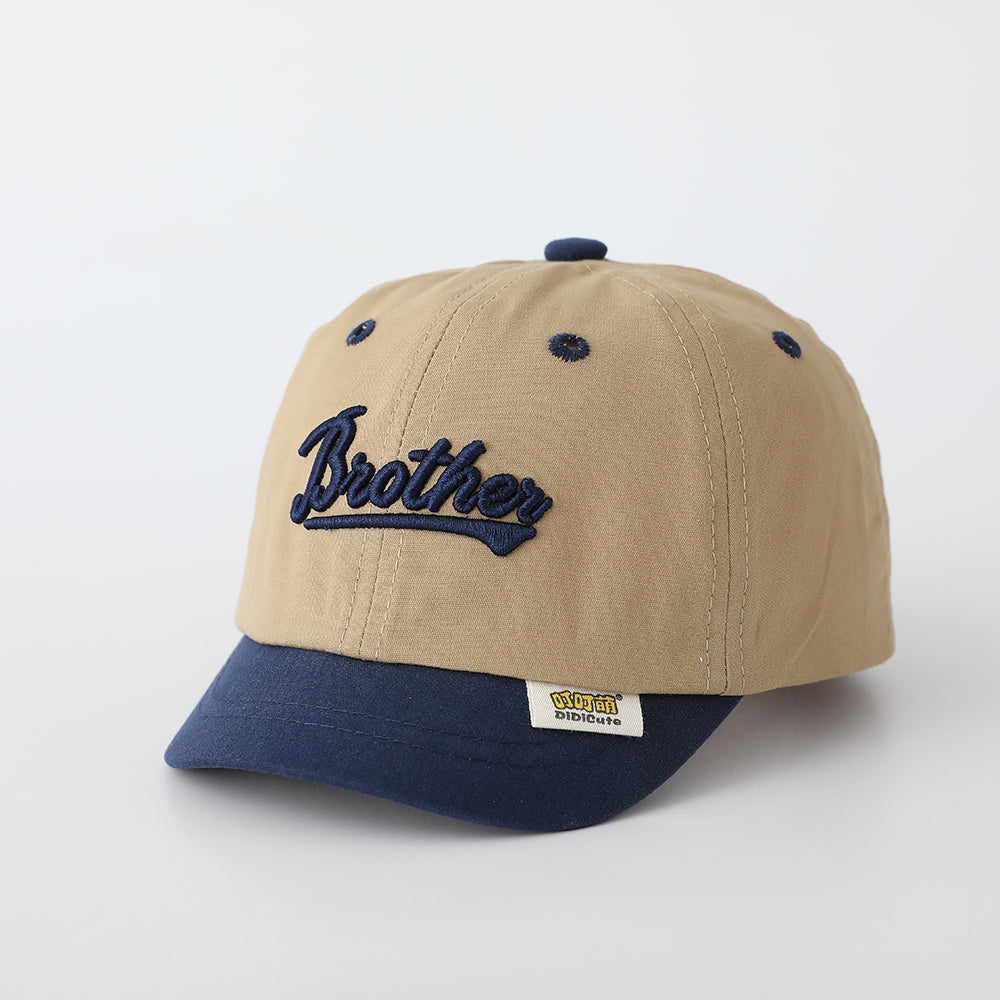 Children's Multi-color, Multi-letter, Three-dimensional Embroidered Adjustable Simple And Trendy Short-brimmed Baseball Cap Suitable For Playing, Entertaining And Sports Activities.