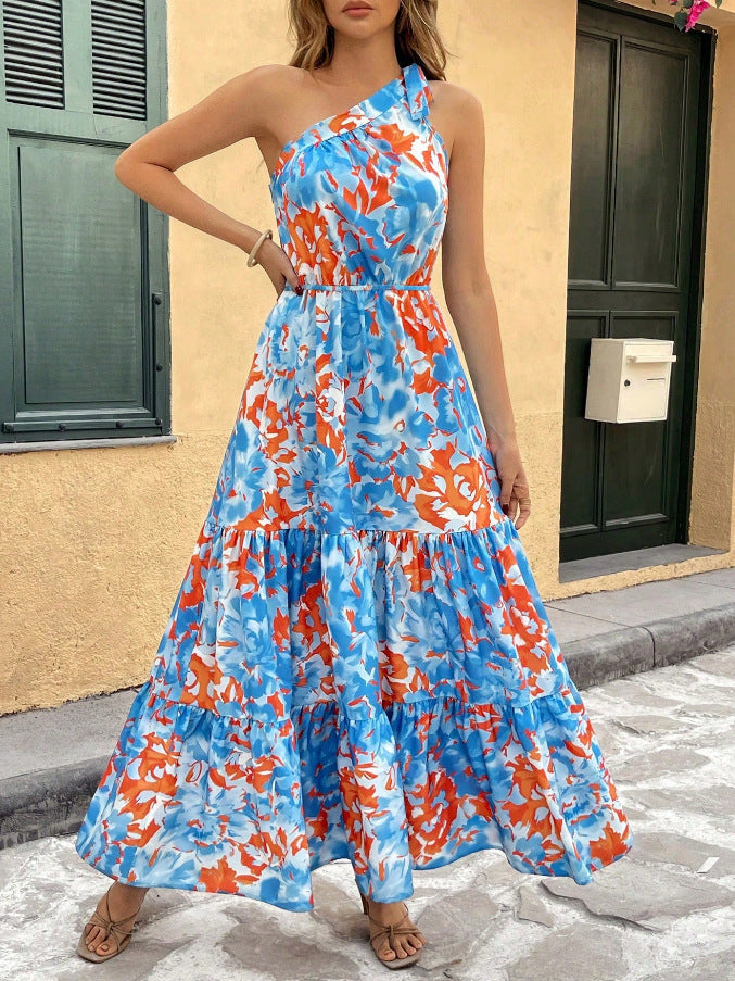 Elegant Sleeveless Evening Gown For Ladies