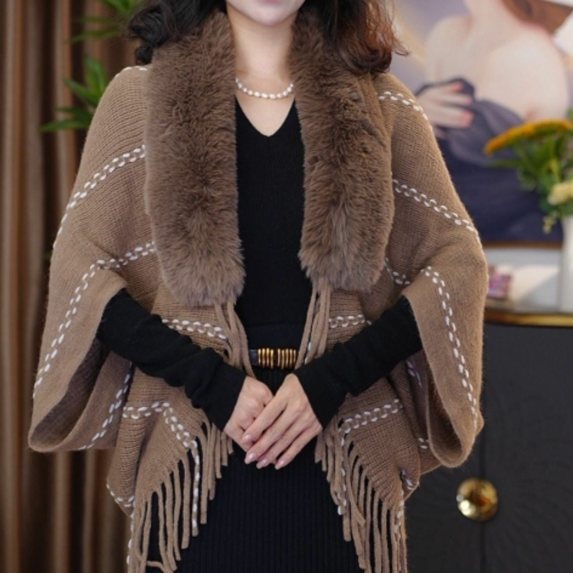New Knitted Shawl With A Fur Collar And Tassels