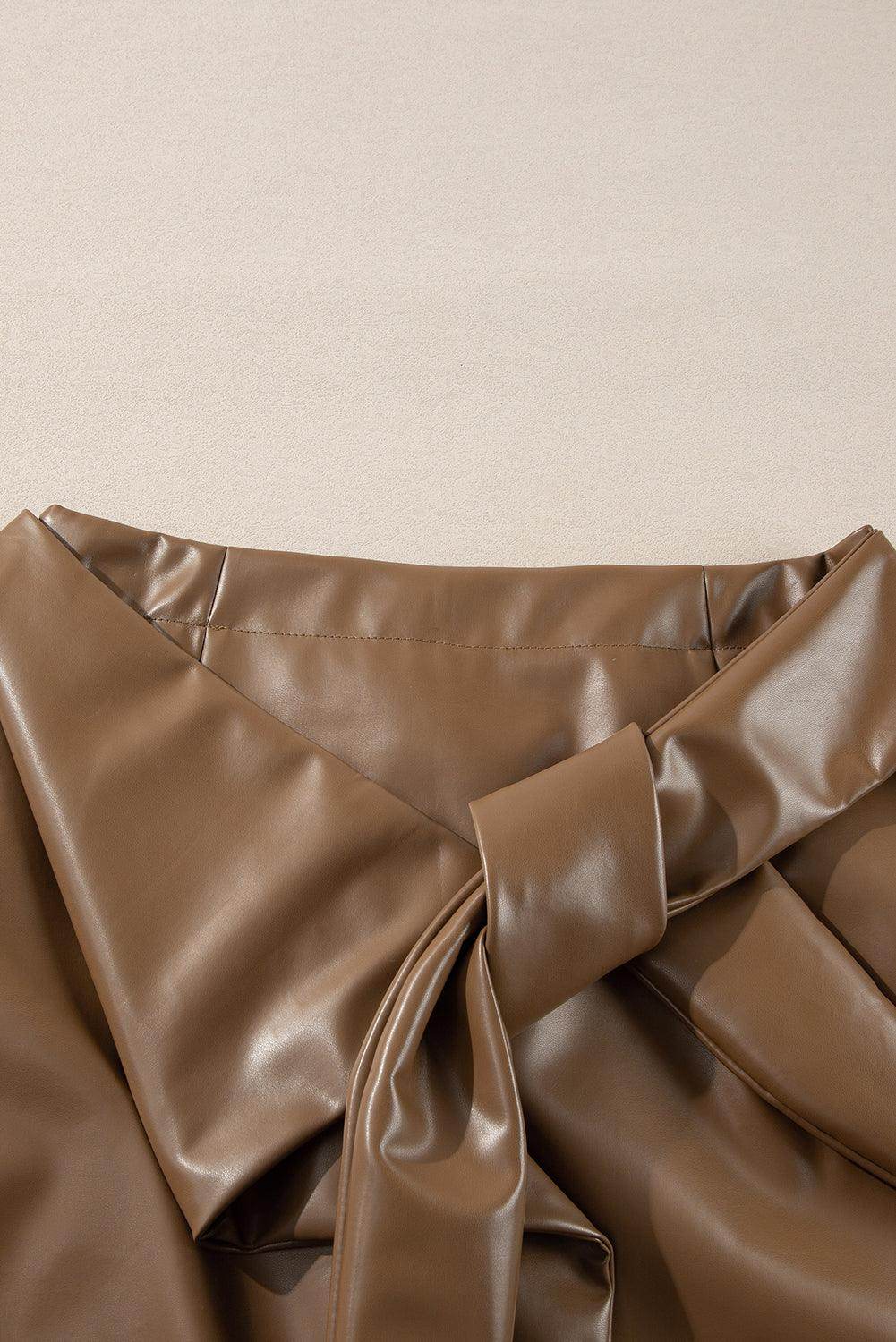 Bowknot Elastic Waist Mini Skirt for Stylish Comfort