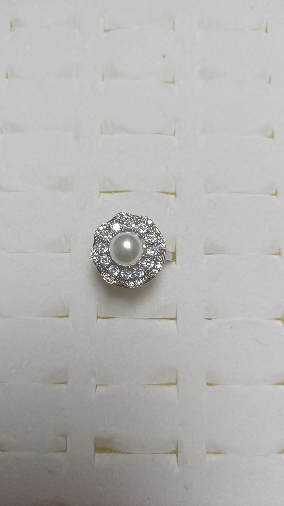 Ring