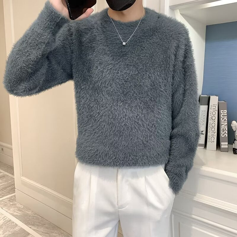 Round-neck Base Layer For Fallwinter Wearable As Outerwear