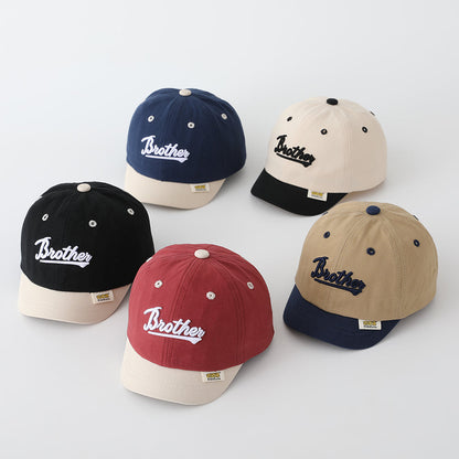 Children's Multi-color, Multi-letter, Three-dimensional Embroidered Adjustable Simple And Trendy Short-brimmed Baseball Cap Suitable For Playing, Entertaining And Sports Activities.