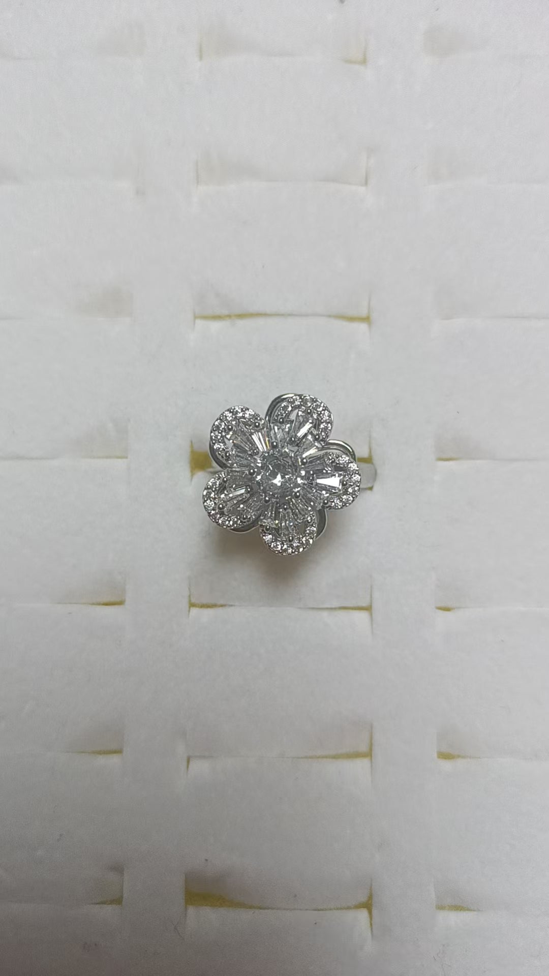 Ring