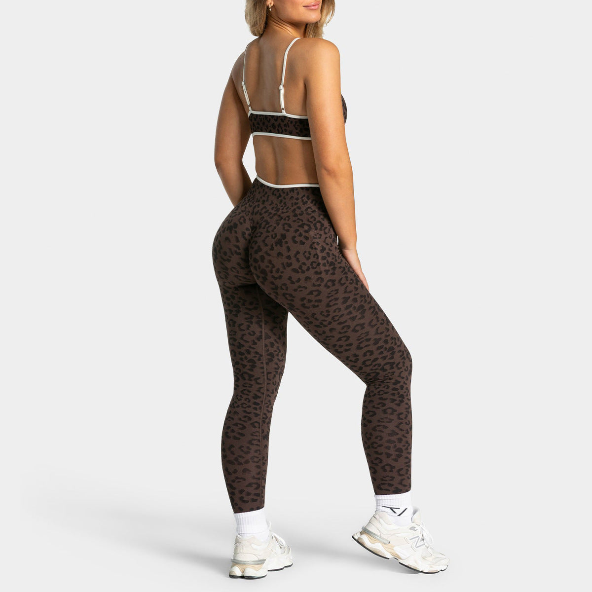 Breathable Sports Bra And Quick-drying Yoga Pants Workout Set